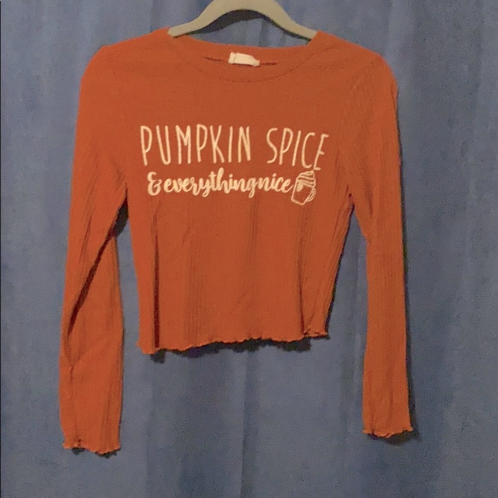 Long sleeves shirt, orangey brown, graphic